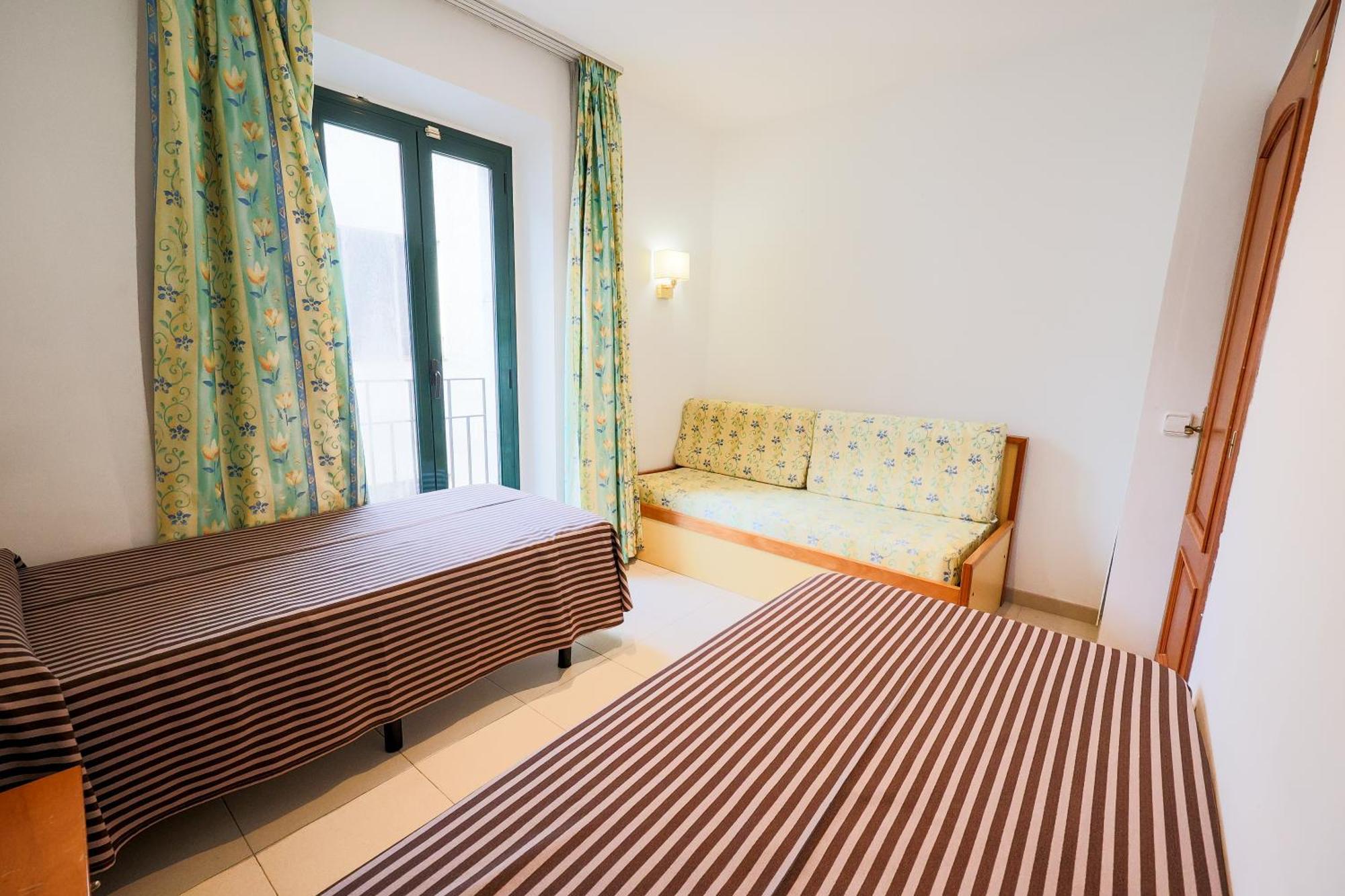 יורט דה מאר Apartamentos Royal מראה חיצוני תמונה